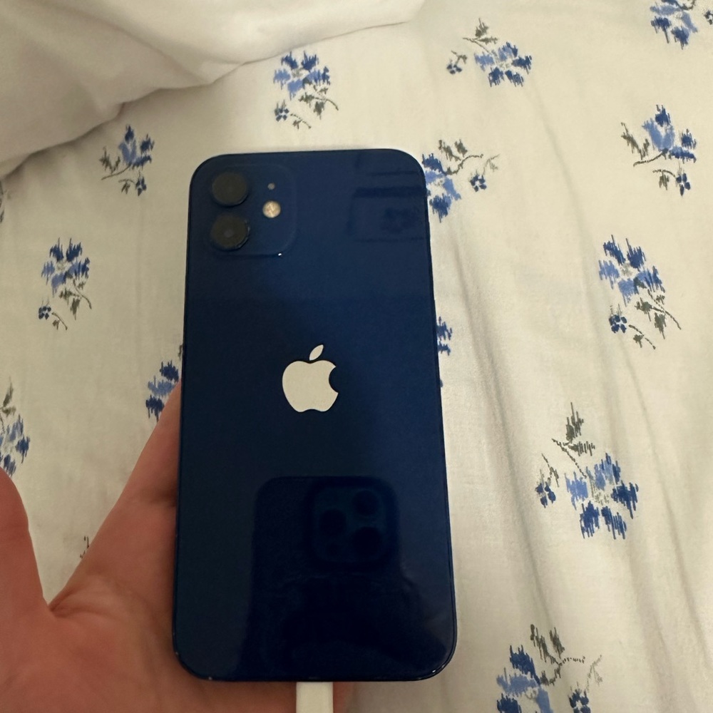 I phone 12 128 GB